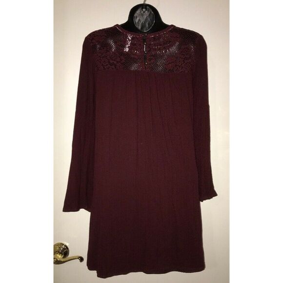 Xhilaration Burgundy Maroon Dress with Lace Tiered Bell Sleeve Sz XS X-Small - Picture 5 of 6